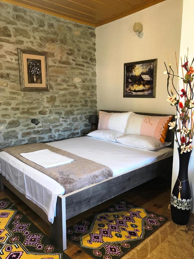 The Mosaic House - Shtepia Me Mozaik Hotel Përmet Eksteriør billede
